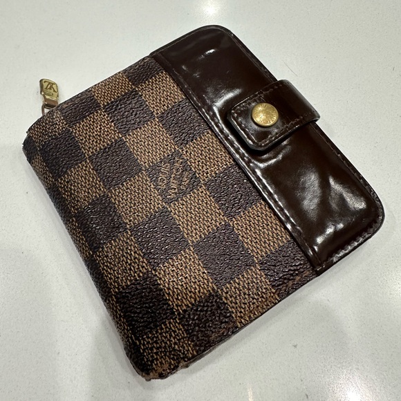 Vintage Louis Vuitton Damier Ebene Compact Zippy Wallet - Picture 2 of 15